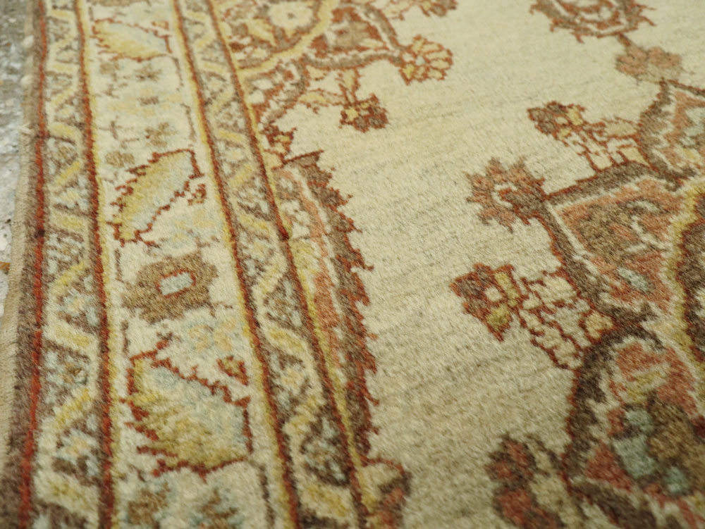 Antique Persian Tabriz Throw Rug, No.26020 - Gsblank