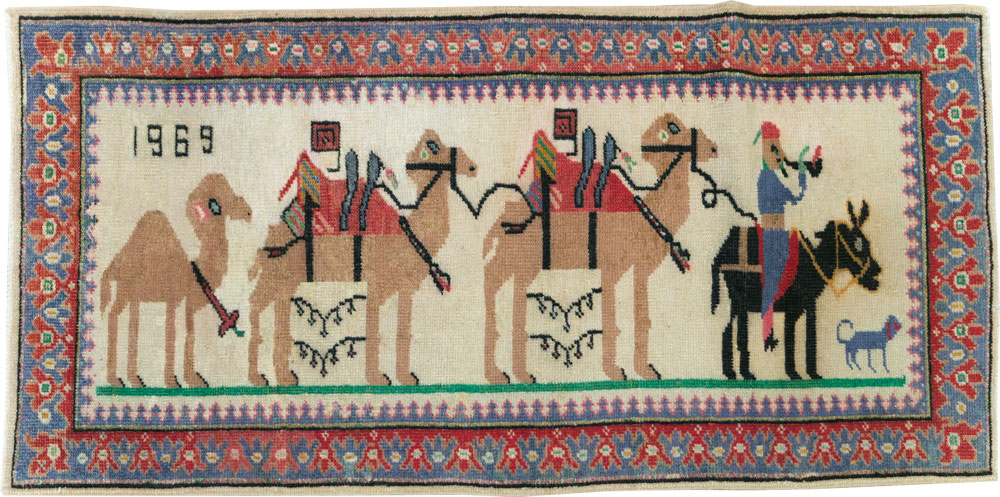 Vintage Turkish Anatolian Pictorial Throw Rug, No.26021 - Gsblank