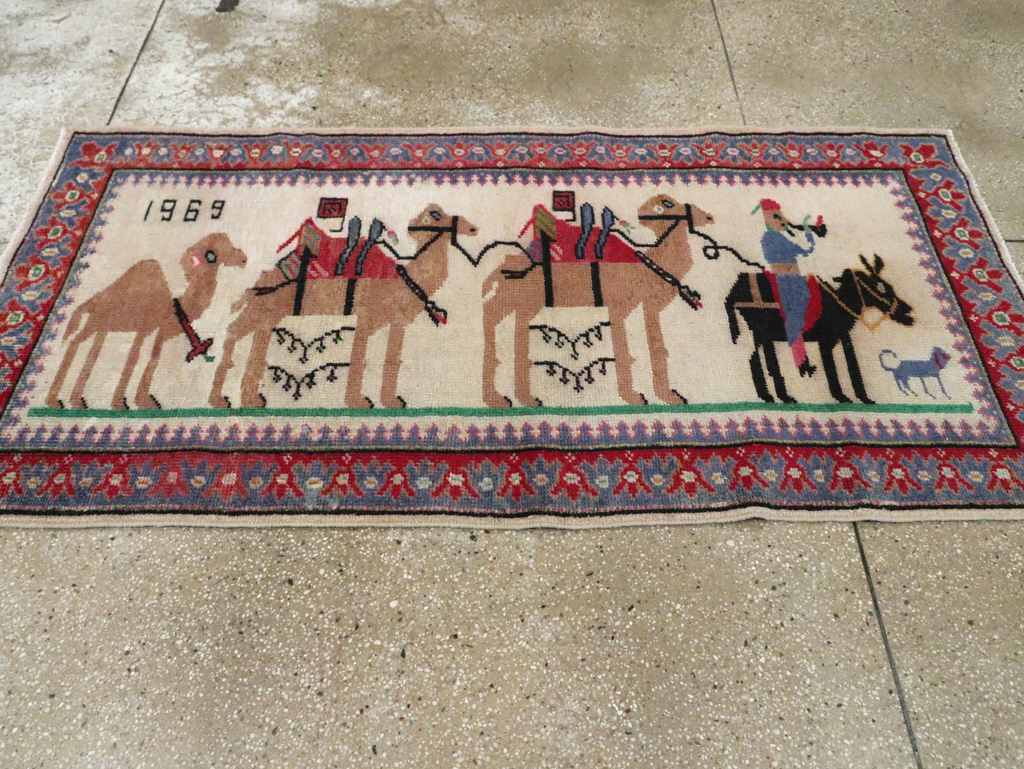 Vintage Turkish Anatolian Pictorial Throw Rug, No.26021 - Gsblank