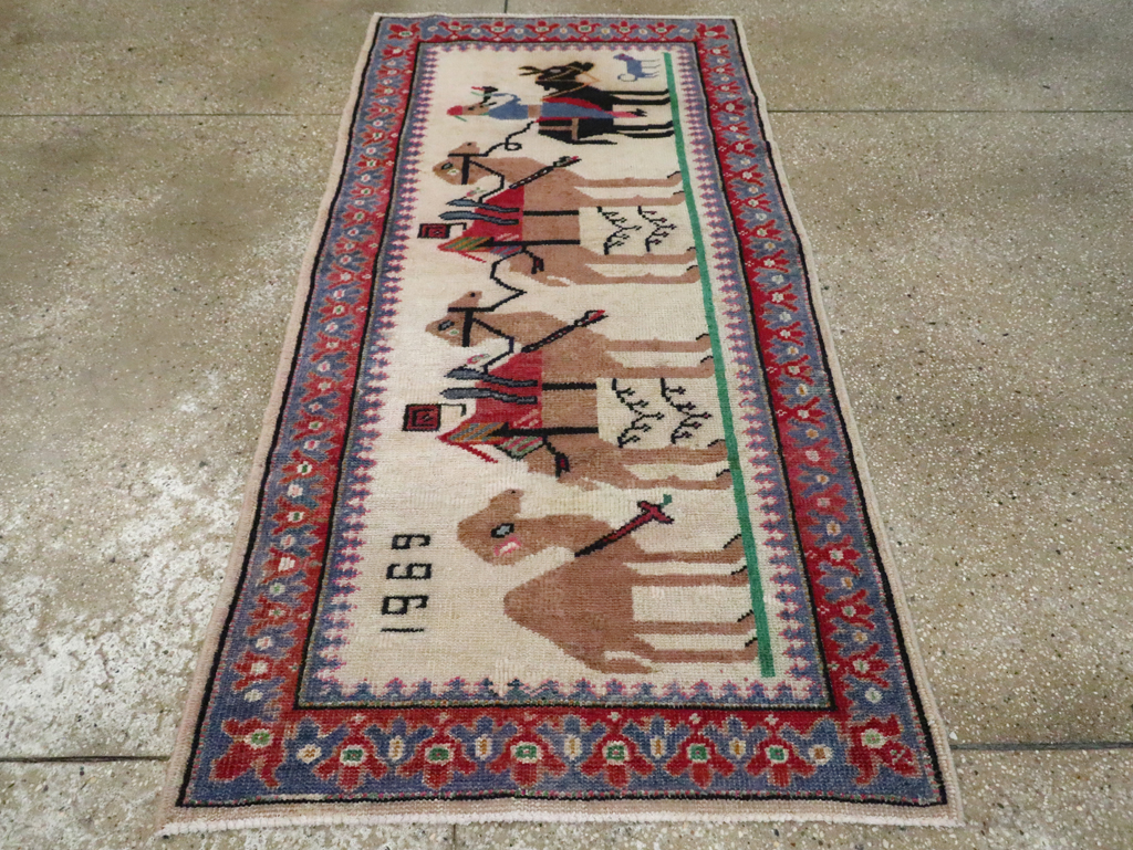 Vintage Turkish Anatolian Pictorial Throw Rug, No.26021 - Gsblank
