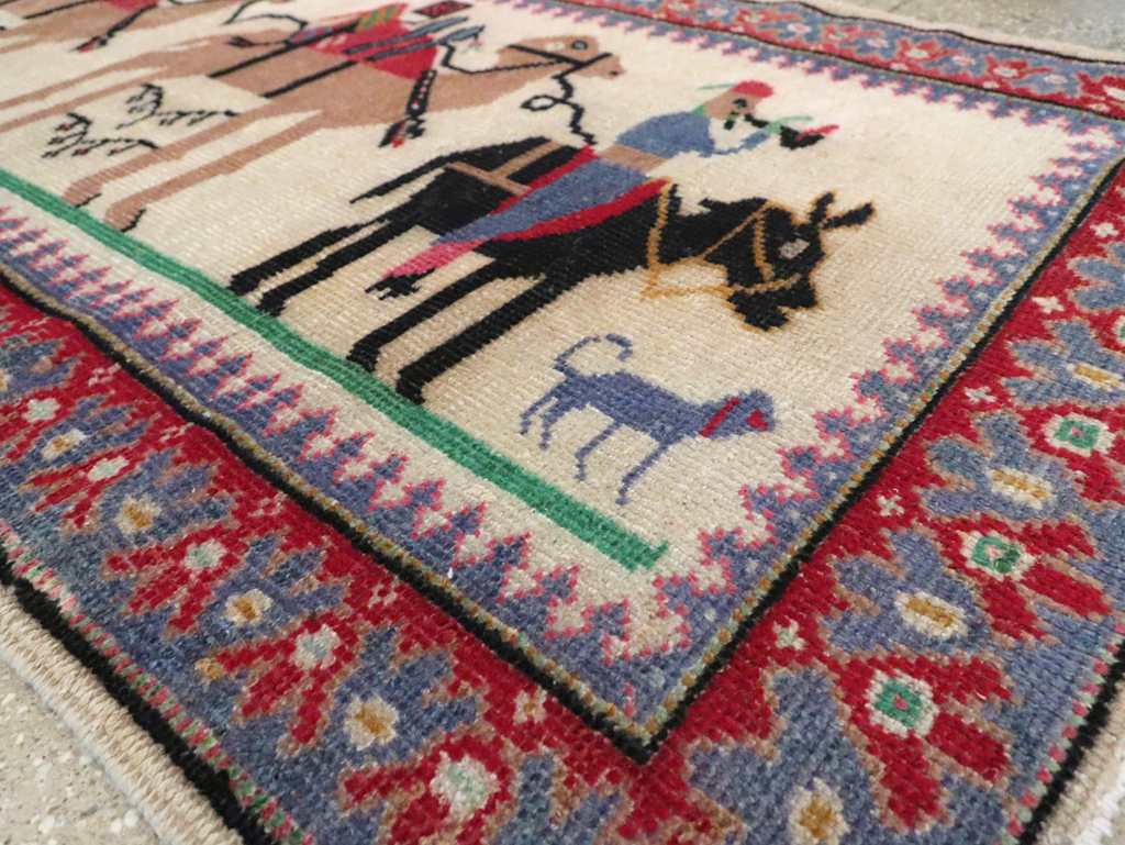 Vintage Turkish Anatolian Pictorial Throw Rug, No.26021 - Gsblank