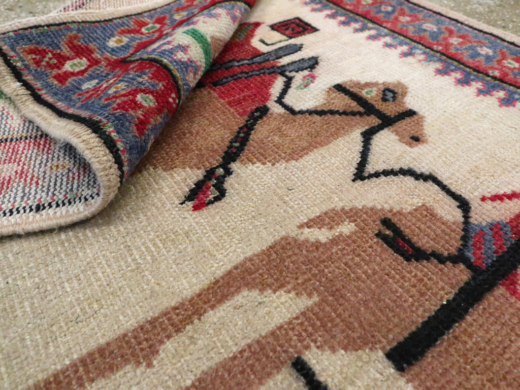 Vintage Turkish Anatolian Pictorial Throw Rug, No.26021 - Gsblank