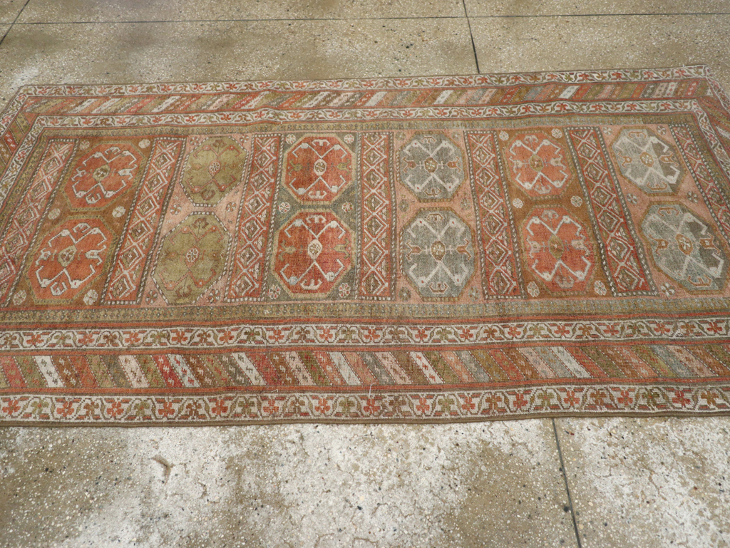 Antique Persian Kurd Bidjar Rug, No.26022 - Gsblank