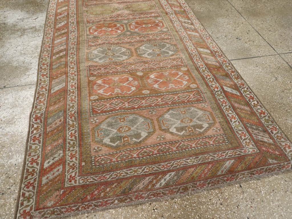Antique Persian Kurd Bidjar Rug, No.26022 - Gsblank