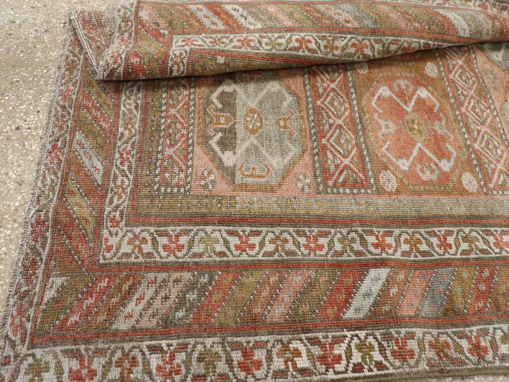 Antique Persian Kurd Bidjar Rug, No.26022 - Gsblank