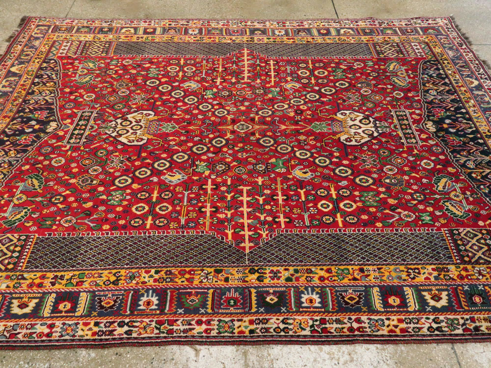 Vintage Persian Shiraz Rug, No.26023 - Gsblank