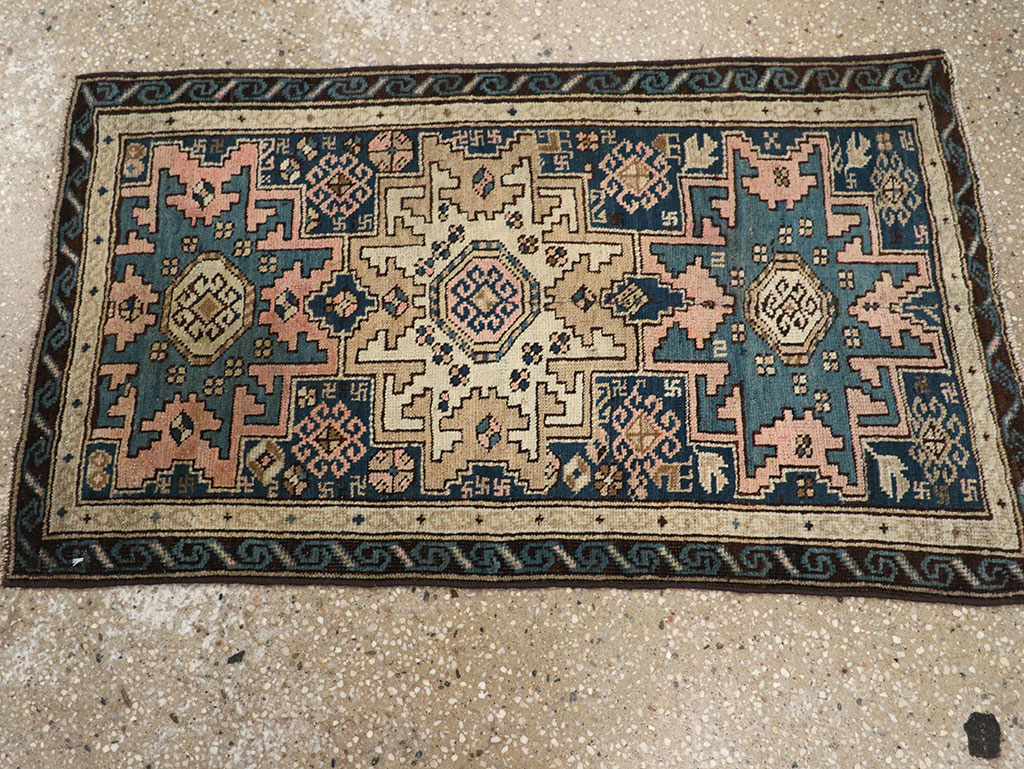 Antique Caucasian Shirvan Throw Rug, No.26027 - Gsblank