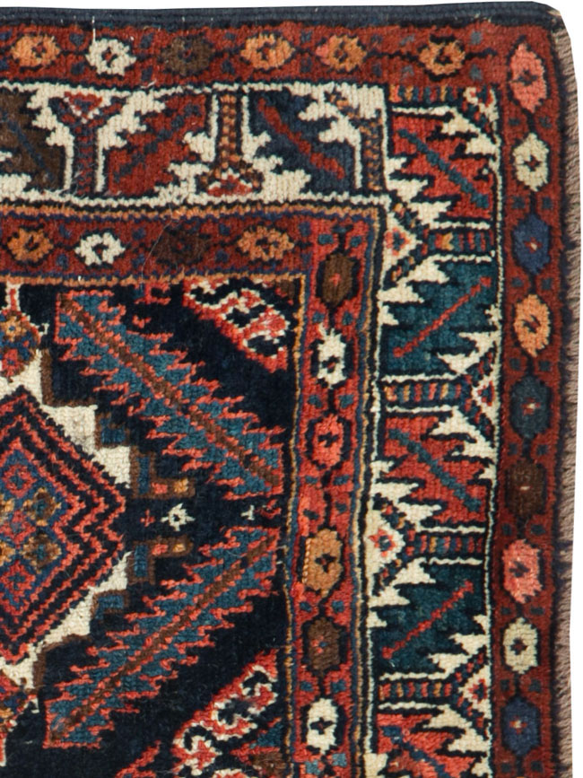 Antique Persian Veramin Rug, No.26035 - Gsblank