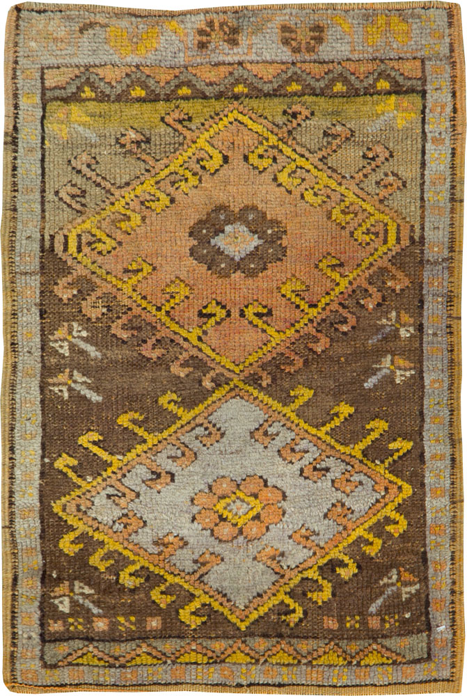 Vintage Turkish Anatolian Throw Rug, No.26036 - Gsblank