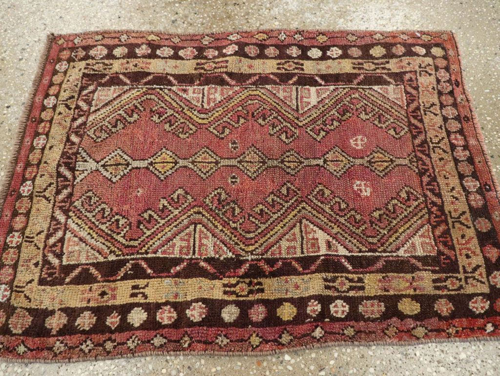 Vintage Turkish Anatolian Throw Rug, No.26037 - Gsblank