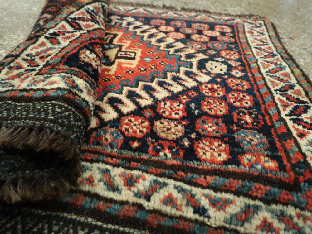 Antique Persian Qashqai Square Throw Rug, No.26038 - Gsblank