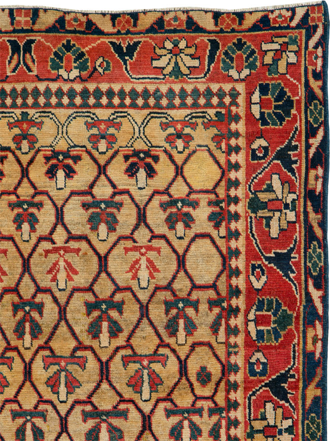 Vintage Persian Fereghan Mahal Rug, No.26129 - Gsblank