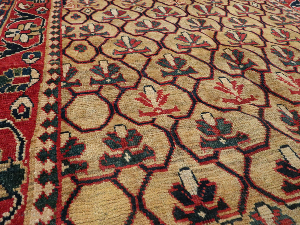 Vintage Persian Fereghan Mahal Rug, No.26129 - Gsblank