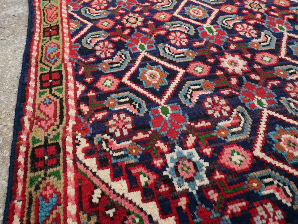 Vintage Persian Mahal Runner, No.26130 - Gsblank