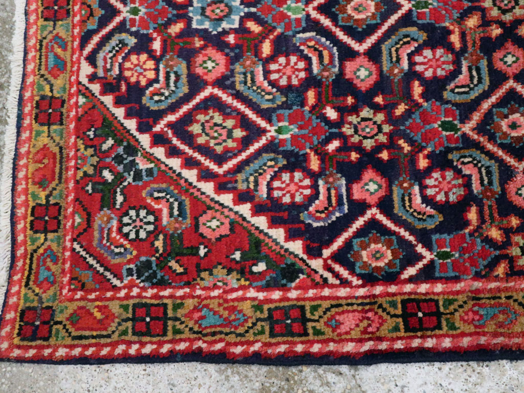 Vintage Persian Mahal Runner, No.26130 - Gsblank