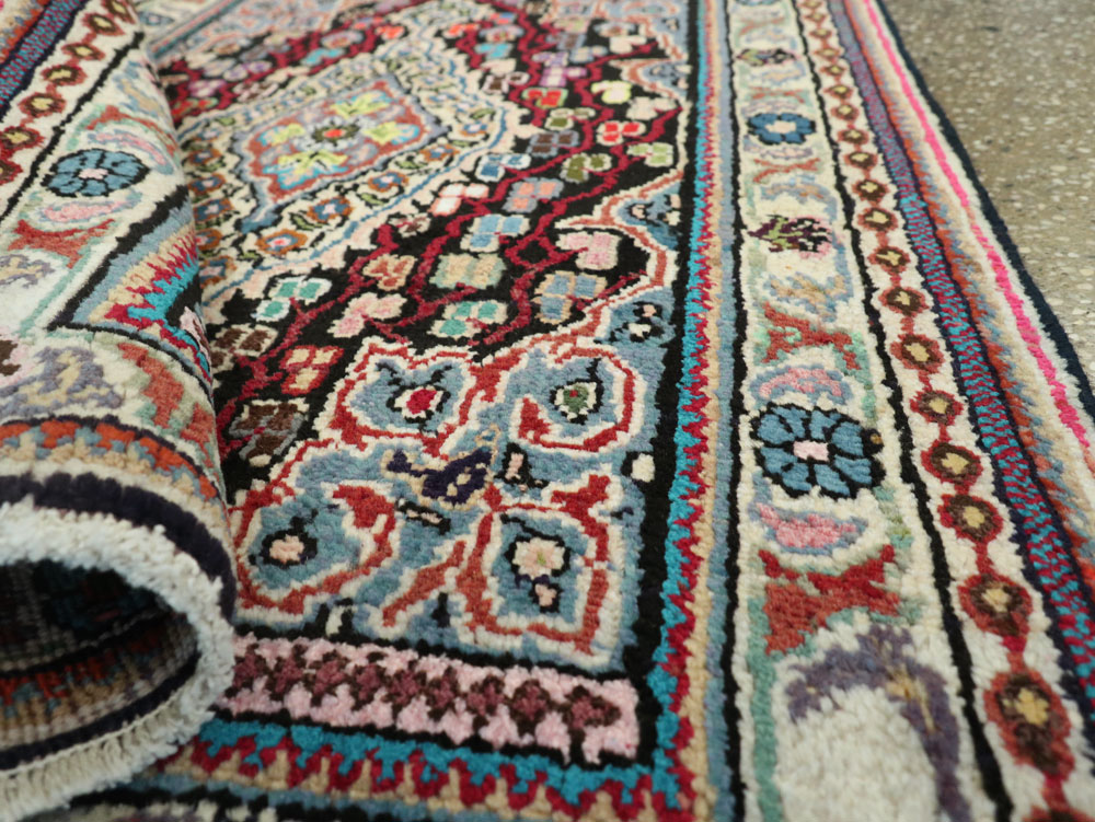 Vintage Persian Hamadan Rug, No.26133 - Gsblank