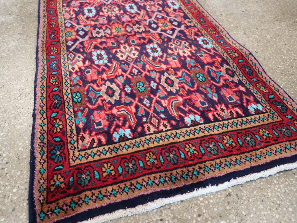Vintage Persian Hamadan Rug, No.26135 - Gsblank