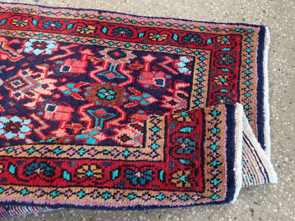 Vintage Persian Hamadan Rug, No.26135 - Gsblank