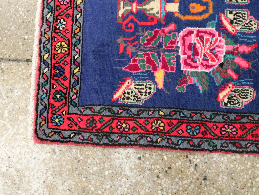 Vintage Persian Hamadan Throw Rug, No.26155 - Gsblank
