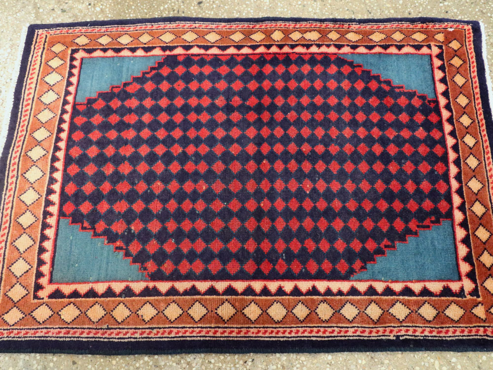 Vintage Persian Mahal Rug, No.26163 - Gsblank