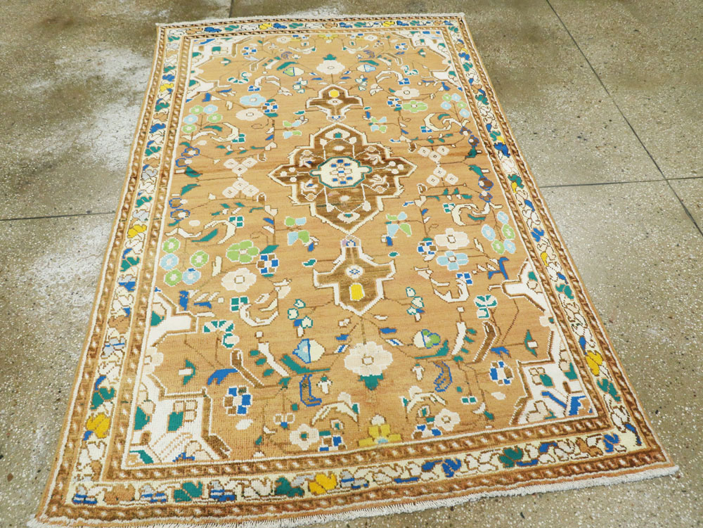 Vintage Persian Mahal Rug, No.26168 - Gsblank