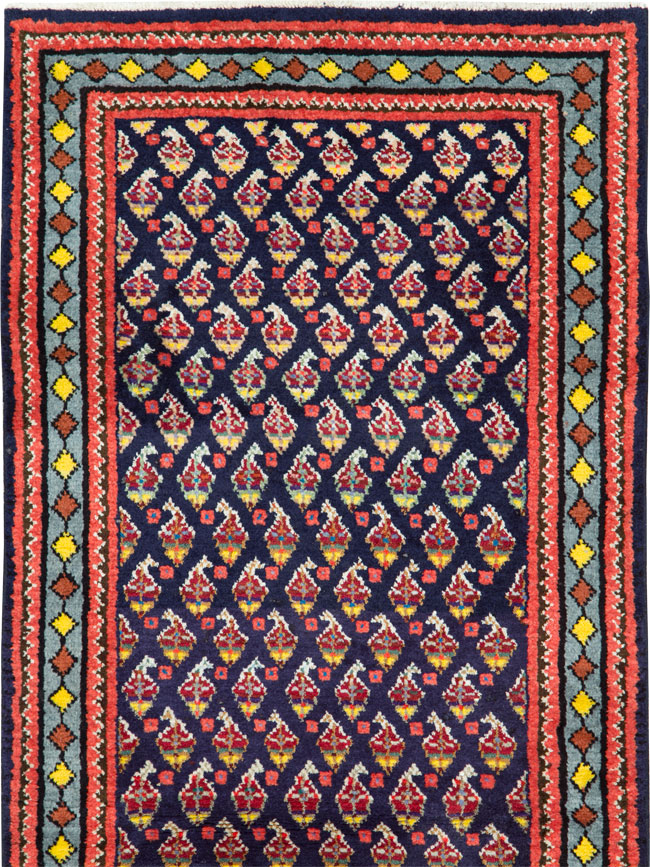Vintage Persian Hamadan Throw Rug, No.26178 - Gsblank