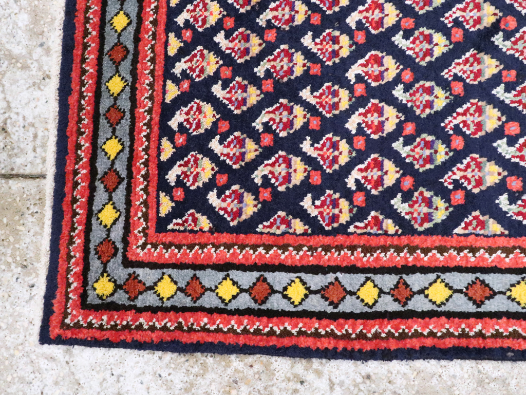 Vintage Persian Hamadan Throw Rug, No.26178 - Gsblank