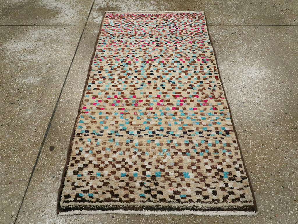 Vintage Persian Gabbeh Rug, No.26190 - Gsblank
