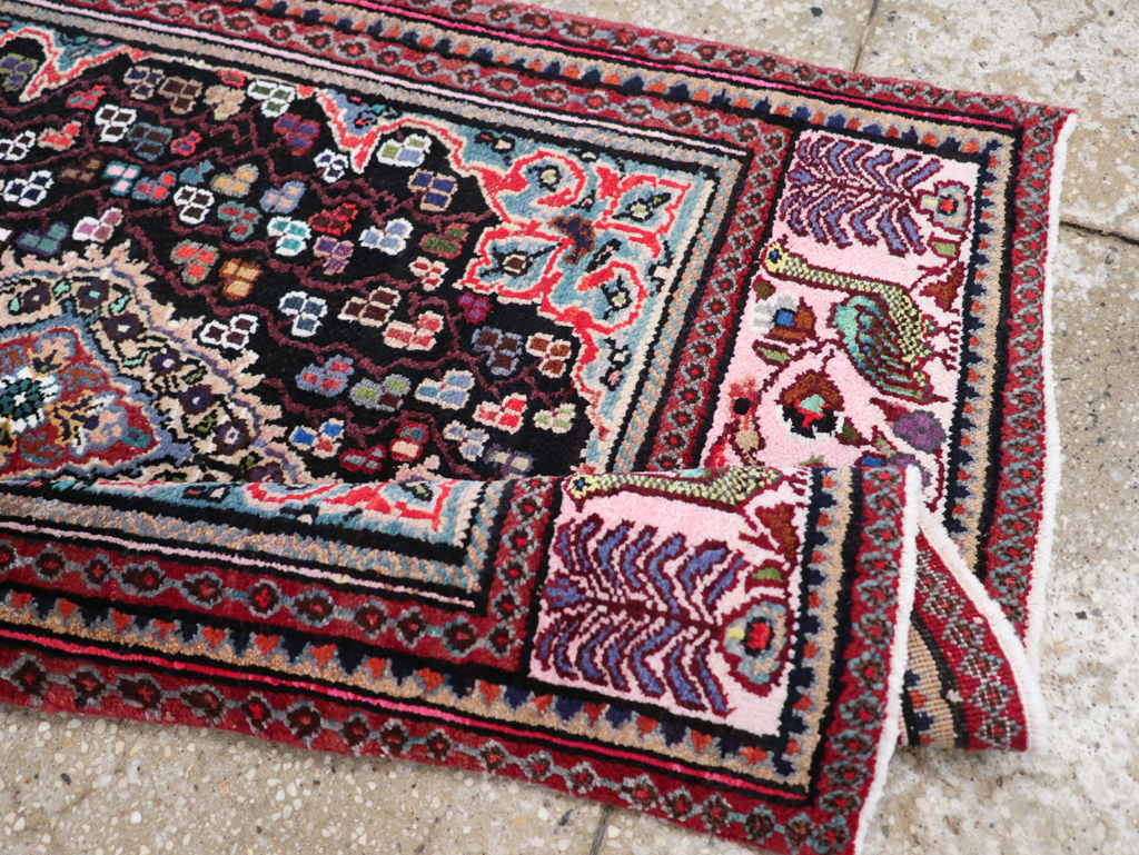 Vintage Persian Hamadan Rug, No.26224 - Gsblank