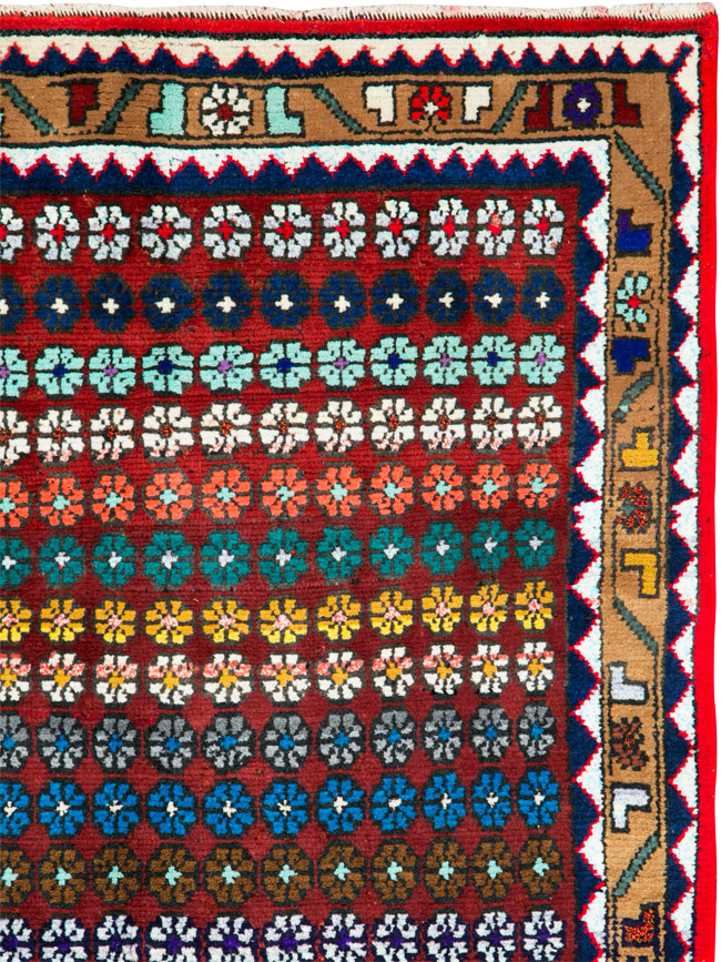 Vintage Persian Mahal Runner, No.26230 - Gsblank