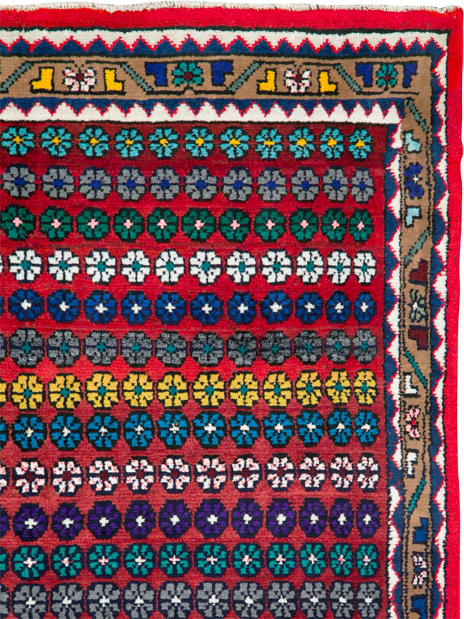 Vintage Persian Mahal Runner, No.26230 - Gsblank