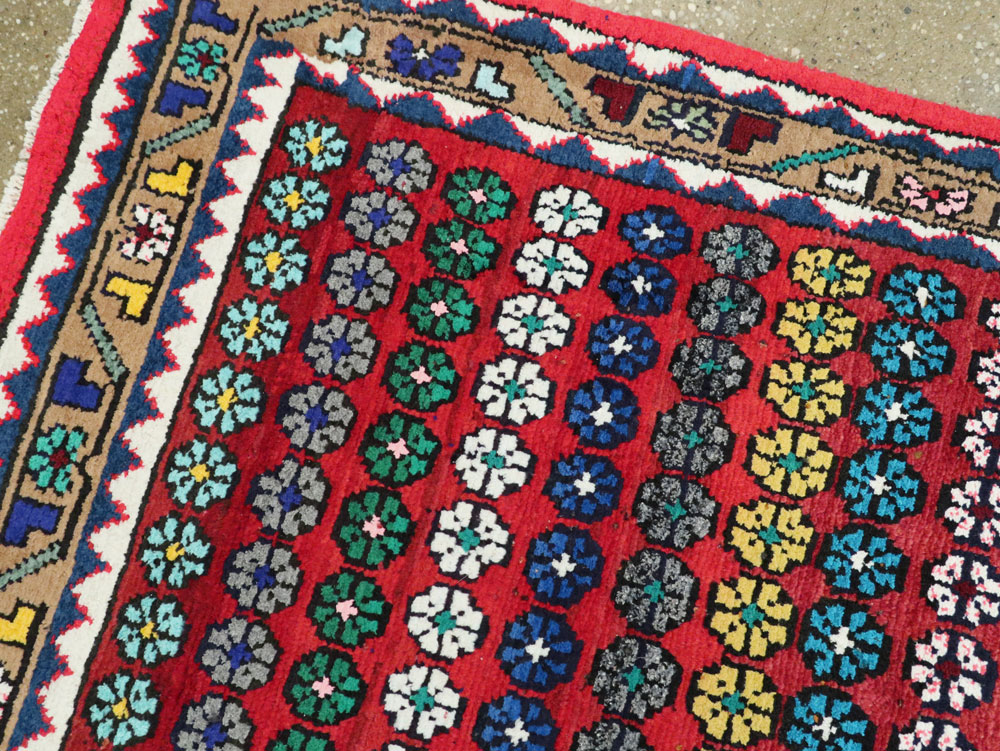Vintage Persian Mahal Runner, No.26230 - Gsblank