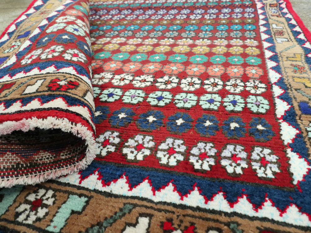 Vintage Persian Mahal Runner, No.26230 - Gsblank