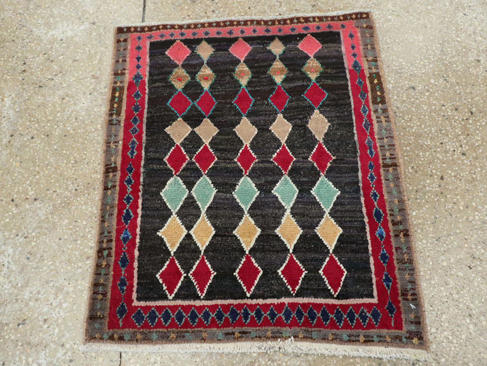 Vintage Persian Mahal Rug, No.26237 - Gsblank