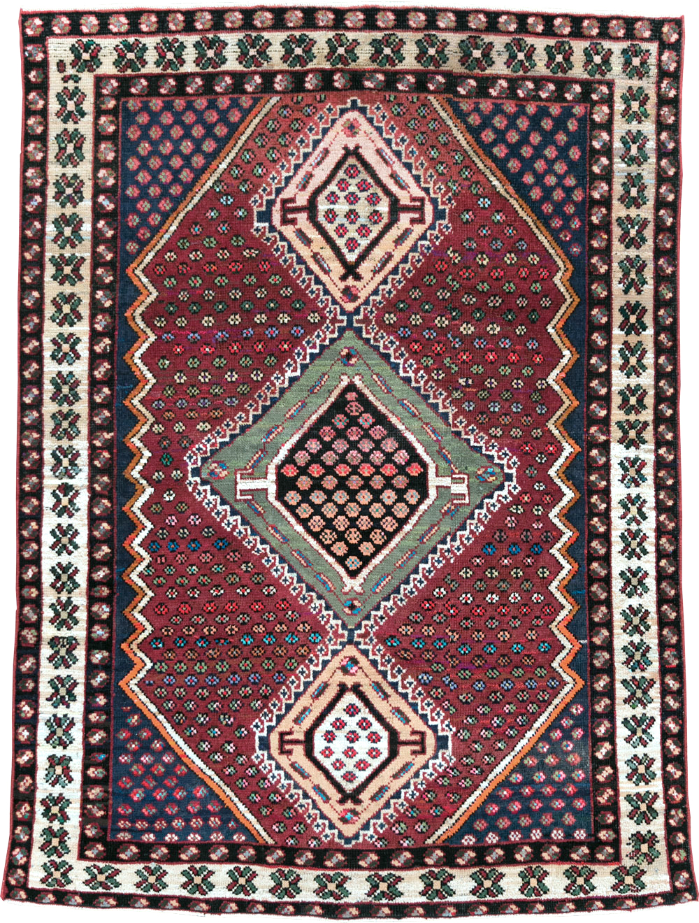 Vintage Persian Shiraz Rug, No.26248 - Gsblank