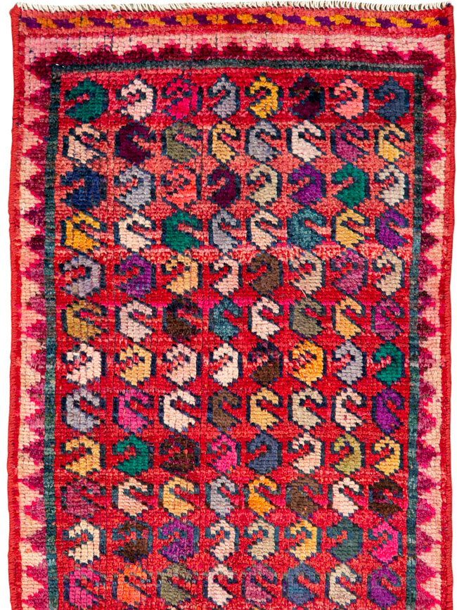 Vintage Persian Mahal Runner, No.26251 - Gsblank
