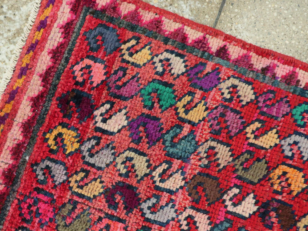Vintage Persian Mahal Runner, No.26251 - Gsblank