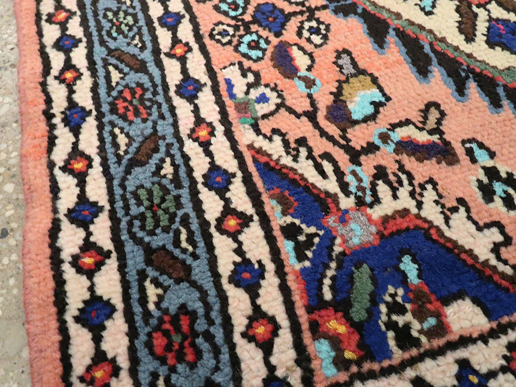 Vintage Square Hamadan Rug, No.26267 - Gsblank