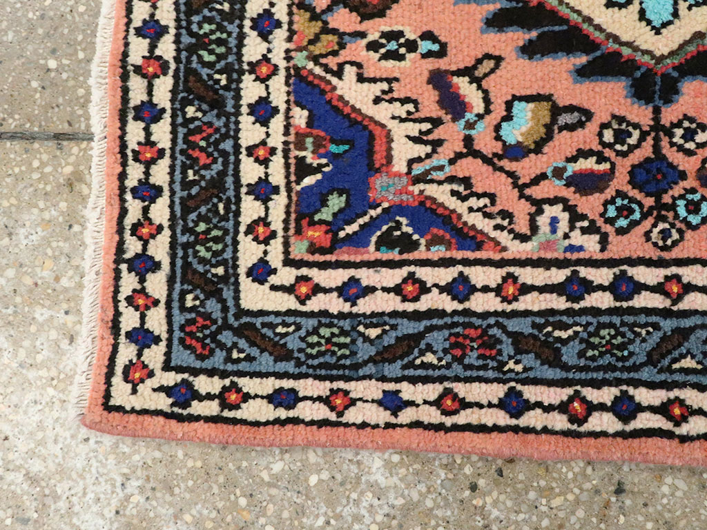 Vintage Square Hamadan Rug, No.26267 - Gsblank