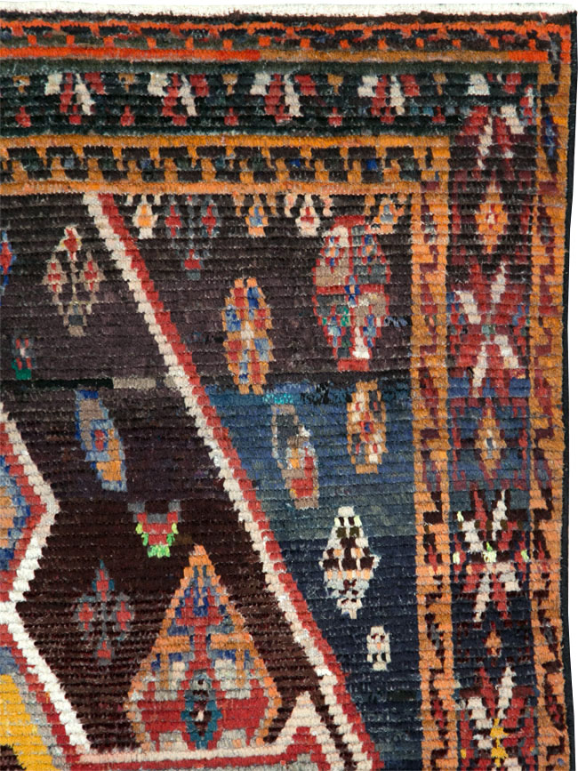 Vintage Persian Gabbeh Accent Rug, No.26269 - Gsblank
