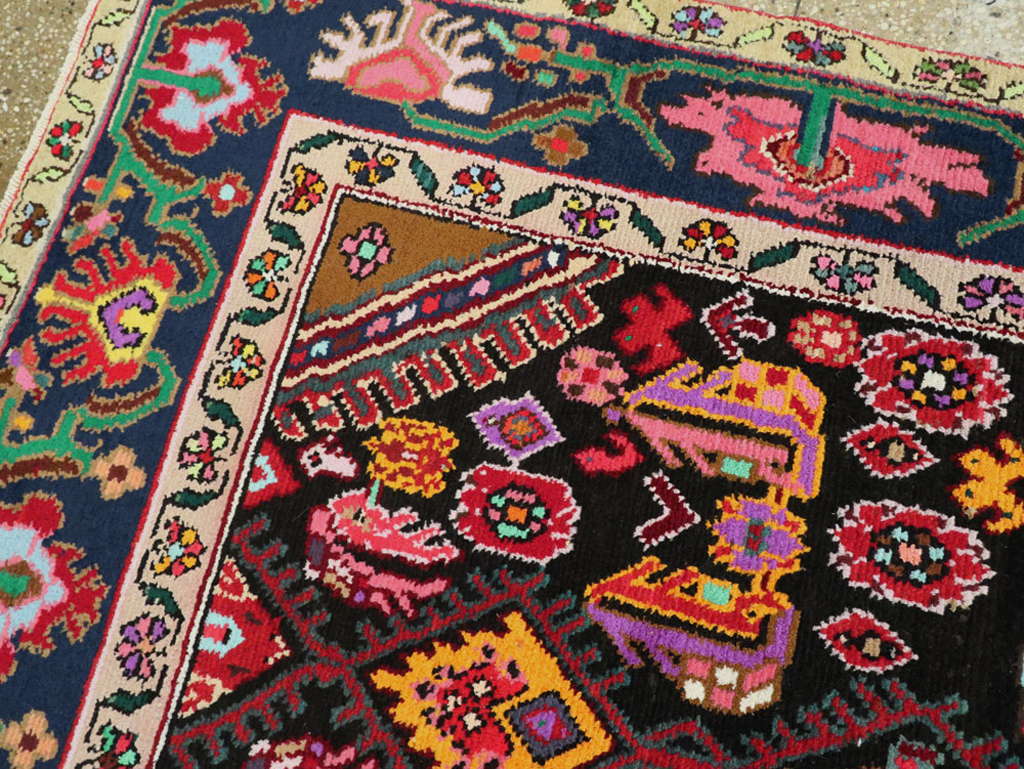 Vintage Persian Hamadan Gallery Carpet, No.26278 - Gsblank