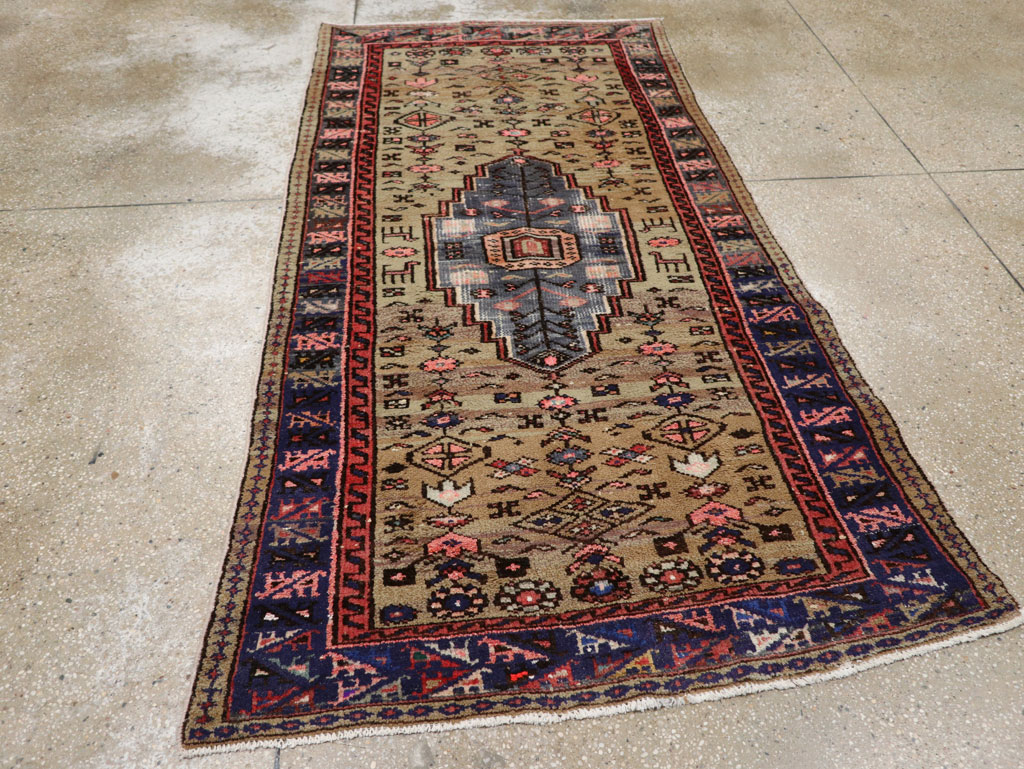 Vintage Persian Hamadan Rug, No.26284 - Gsblank
