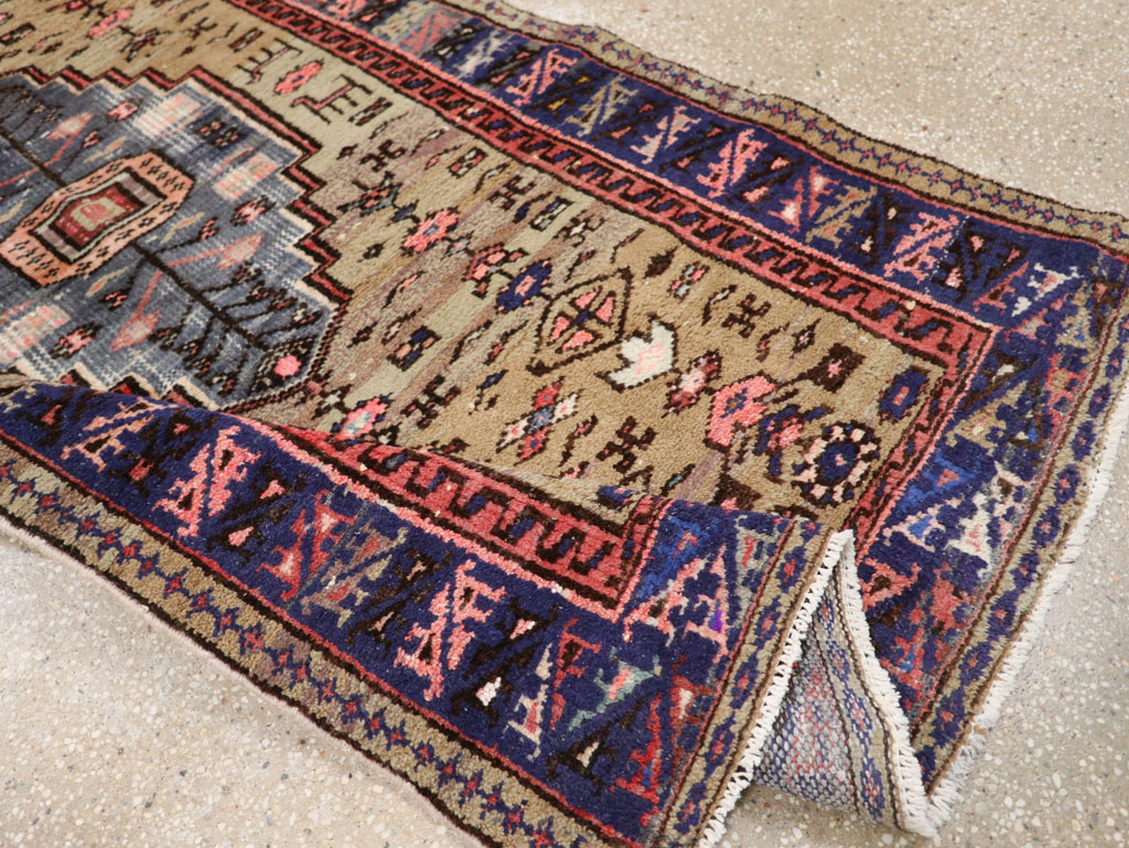 Vintage Persian Hamadan Rug, No.26284 - Gsblank