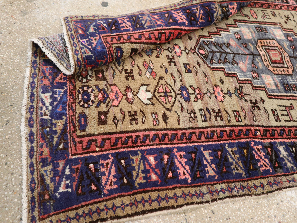 Vintage Persian Hamadan Rug, No.26284 - Gsblank