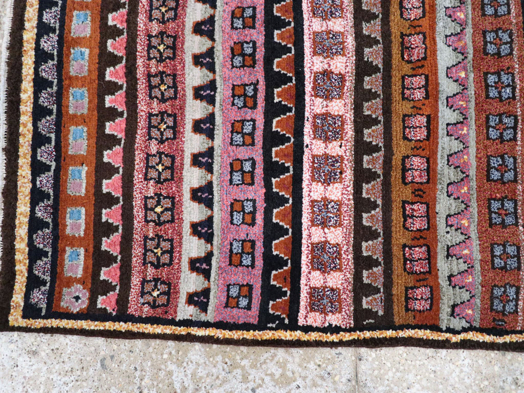 Vintage Persian Gabbeh Rug, No.26286 - Gsblank