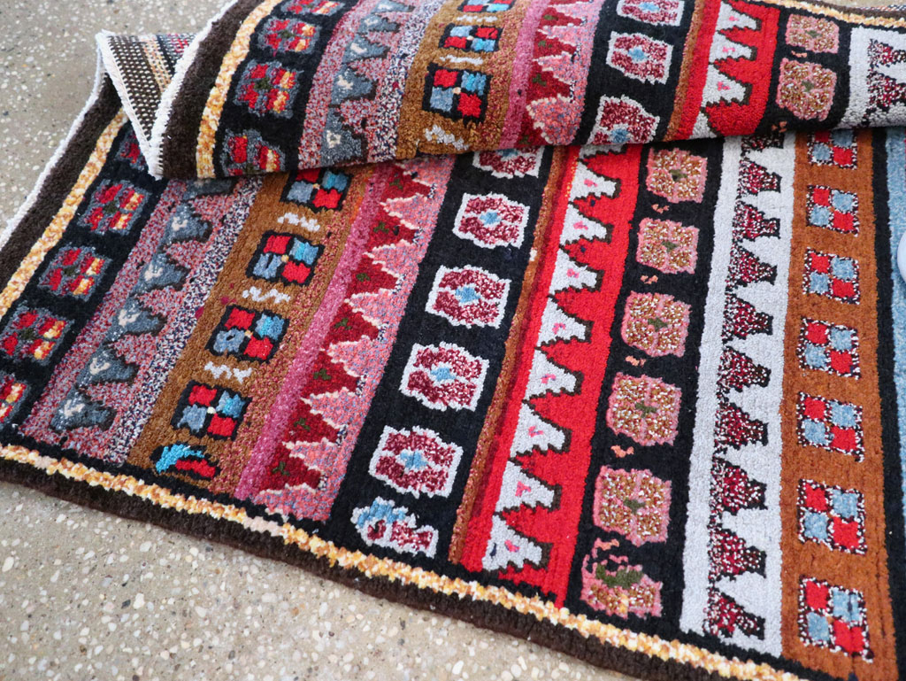 Vintage Persian Gabbeh Rug, No.26286 - Gsblank
