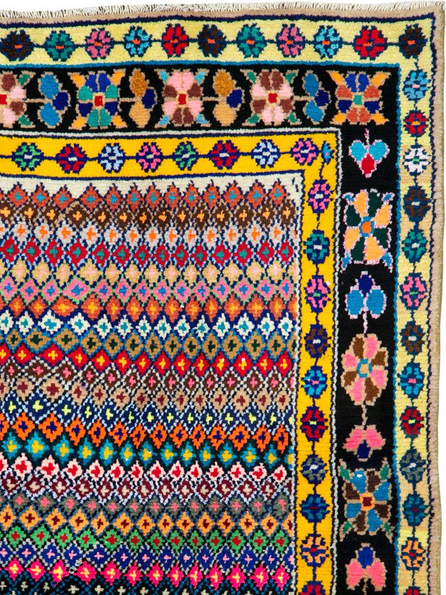 Vintage Persian Mahal Gallery Carpet, No.26296 - Gsblank