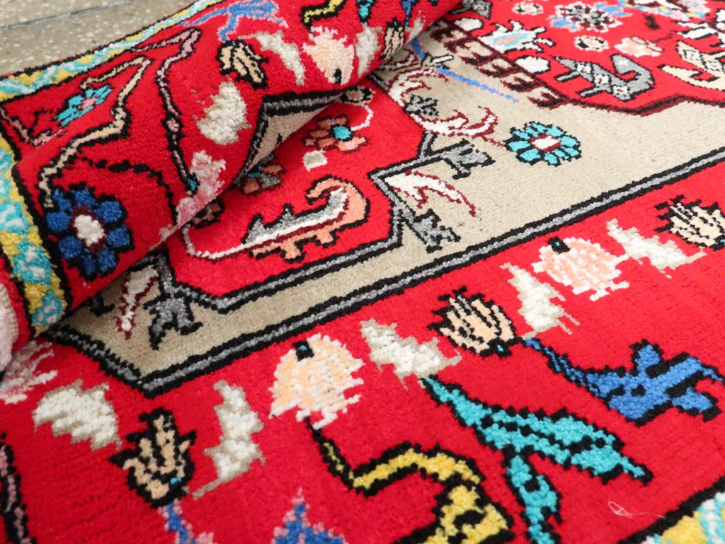 Vintage Persian Mahal Small Runner, No.26317 - Gsblank