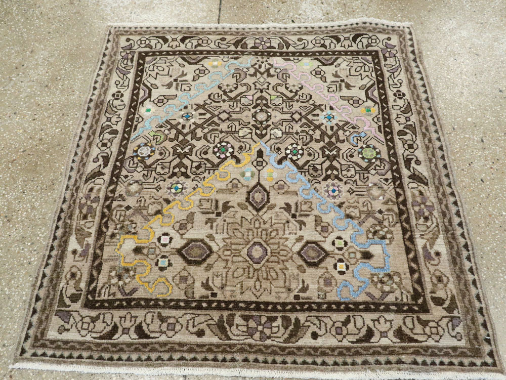 Vintage Persian Malayer Square Rug, No.26320 - Gsblank