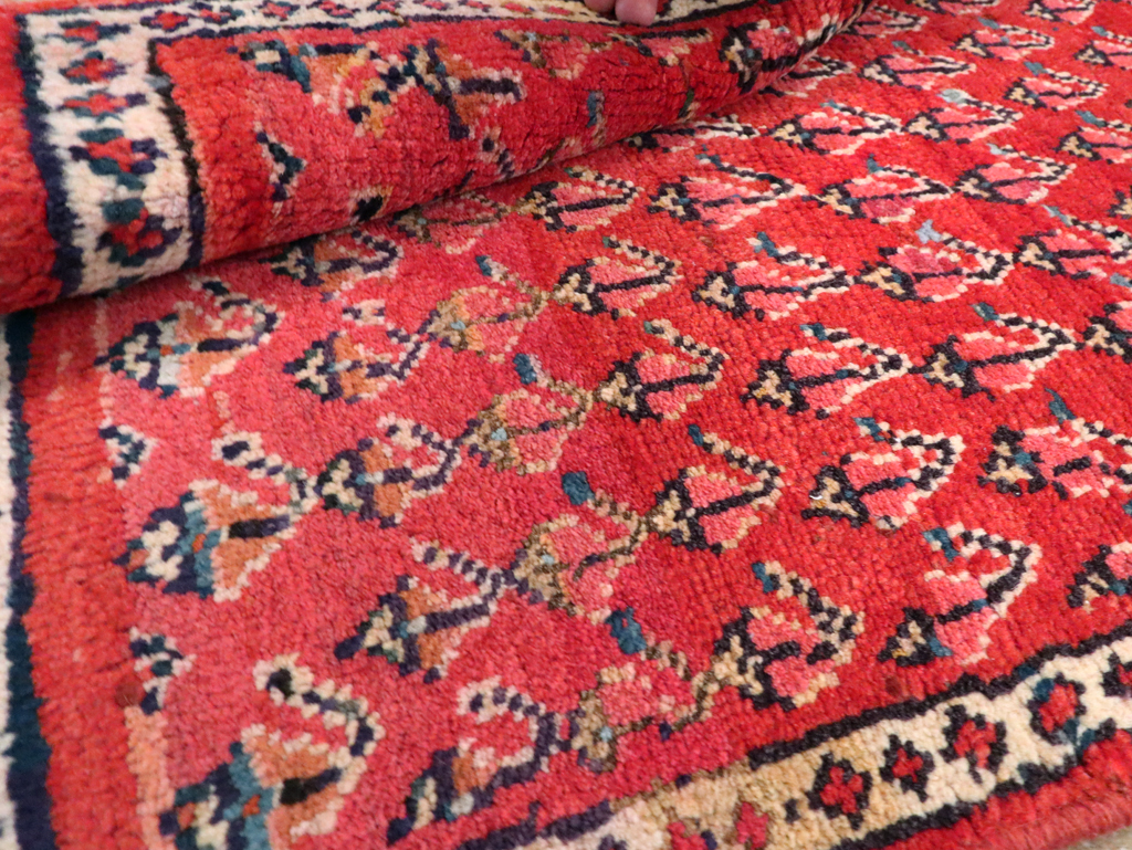 Vintage Persian Hamadan Throw Rug, No.26326 - Gsblank